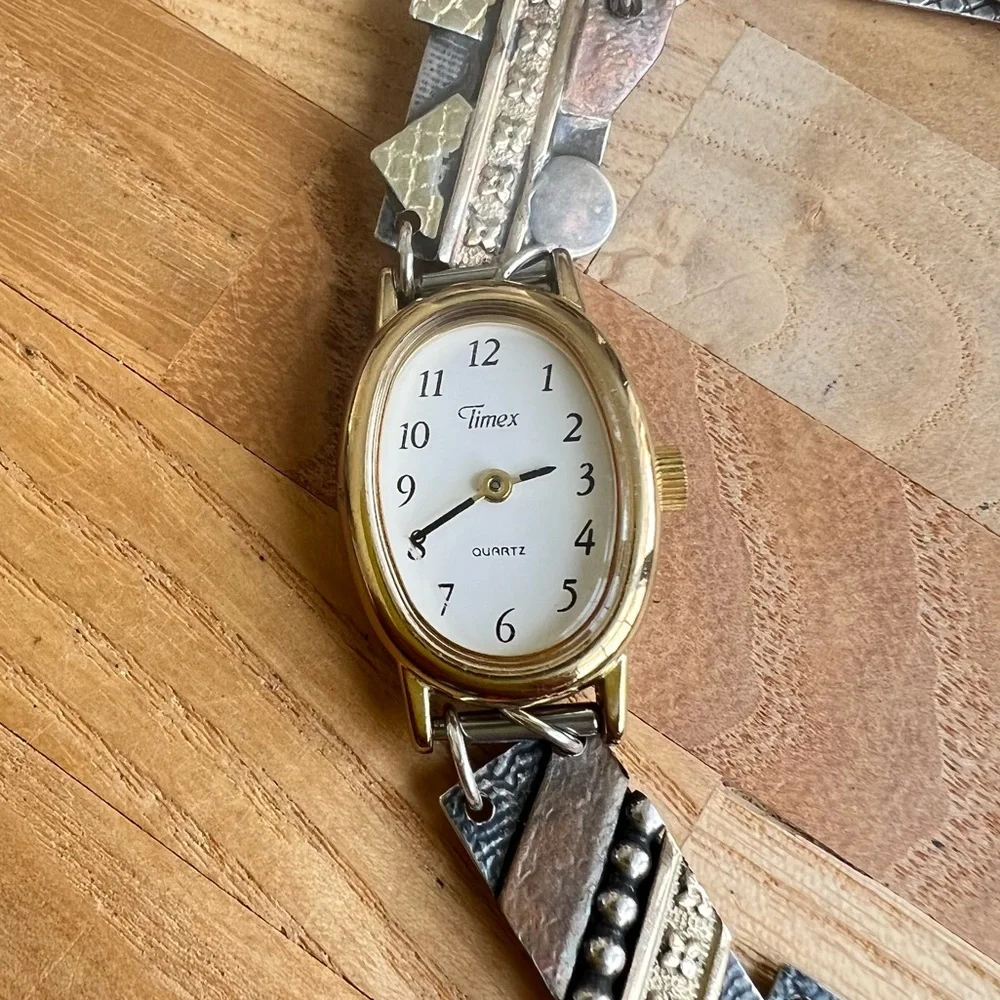 Artisan Sterling silver mixed material bracelet Timex oval watch NEW BATTERY